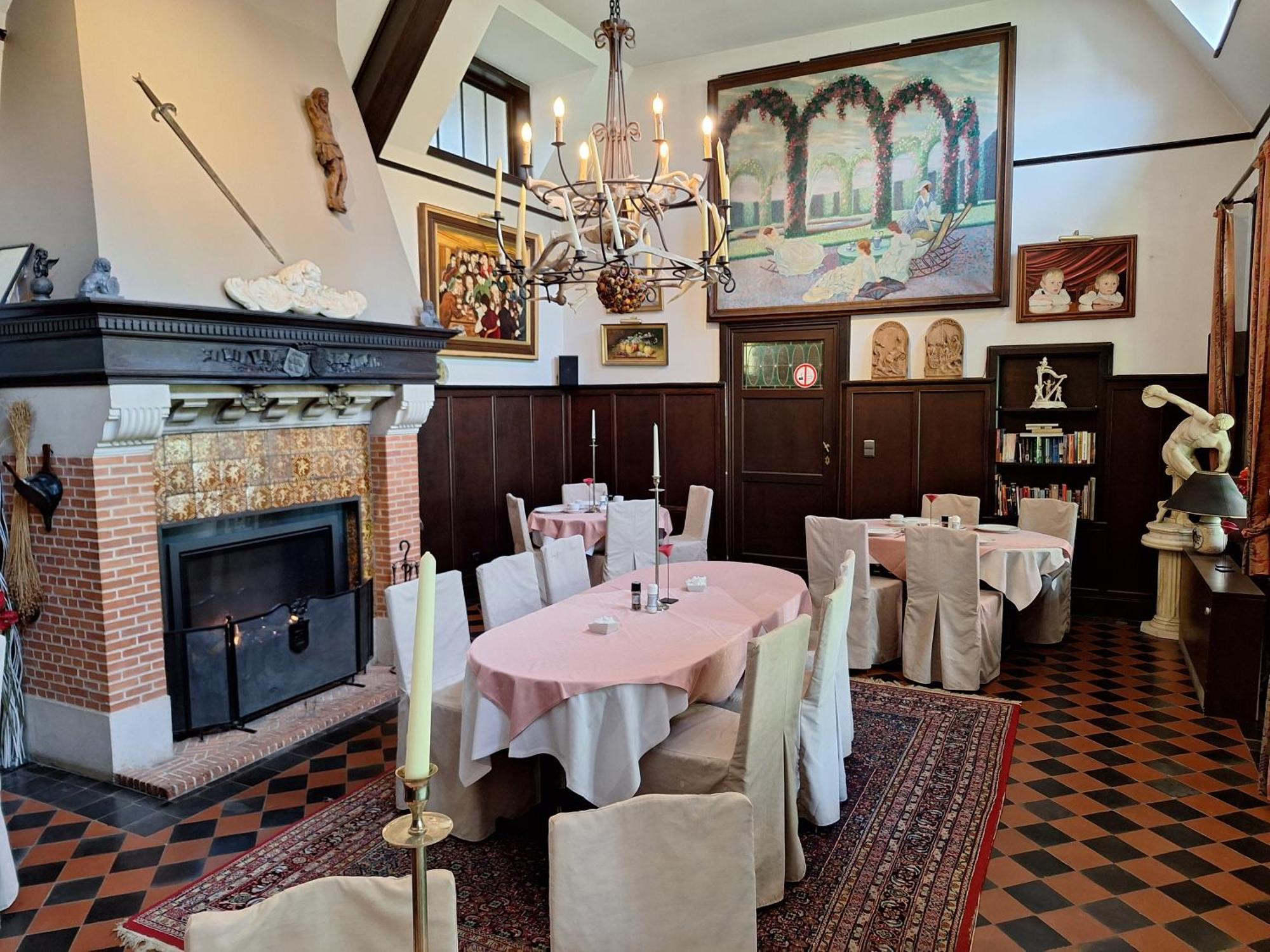 איפר Hotel Kasteelhof 'T Hooghe מראה חיצוני תמונה